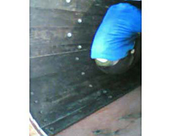 安裝超高分子聚乙烯內(nèi)襯板